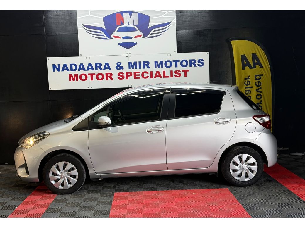 2017 Toyota Vitz
