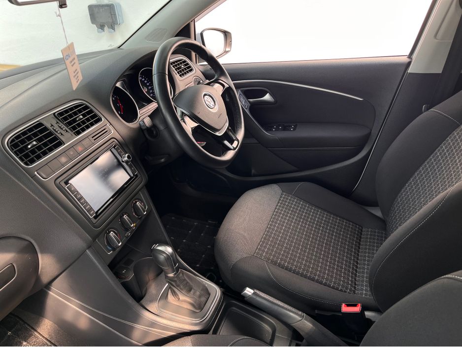 2016 Volkswagen Polo