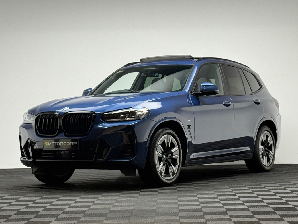 2022 BMW iX3