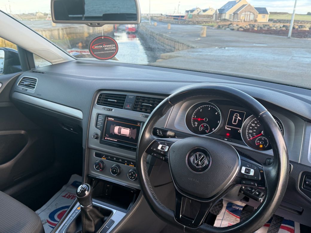 2016 Volkswagen Golf