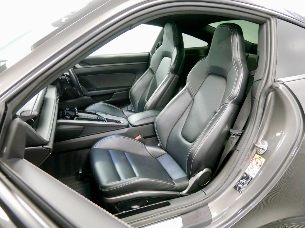 2020 Porsche 911