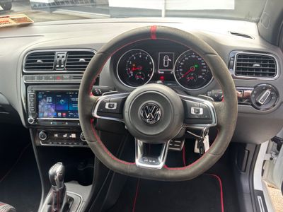 2015 Volkswagen Polo