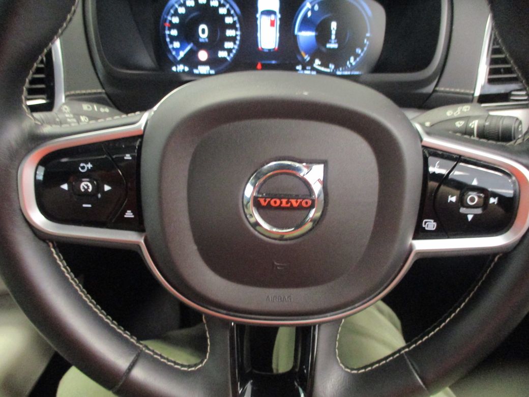 2021 Volvo XC90