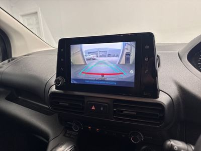 2024 Peugeot Partner