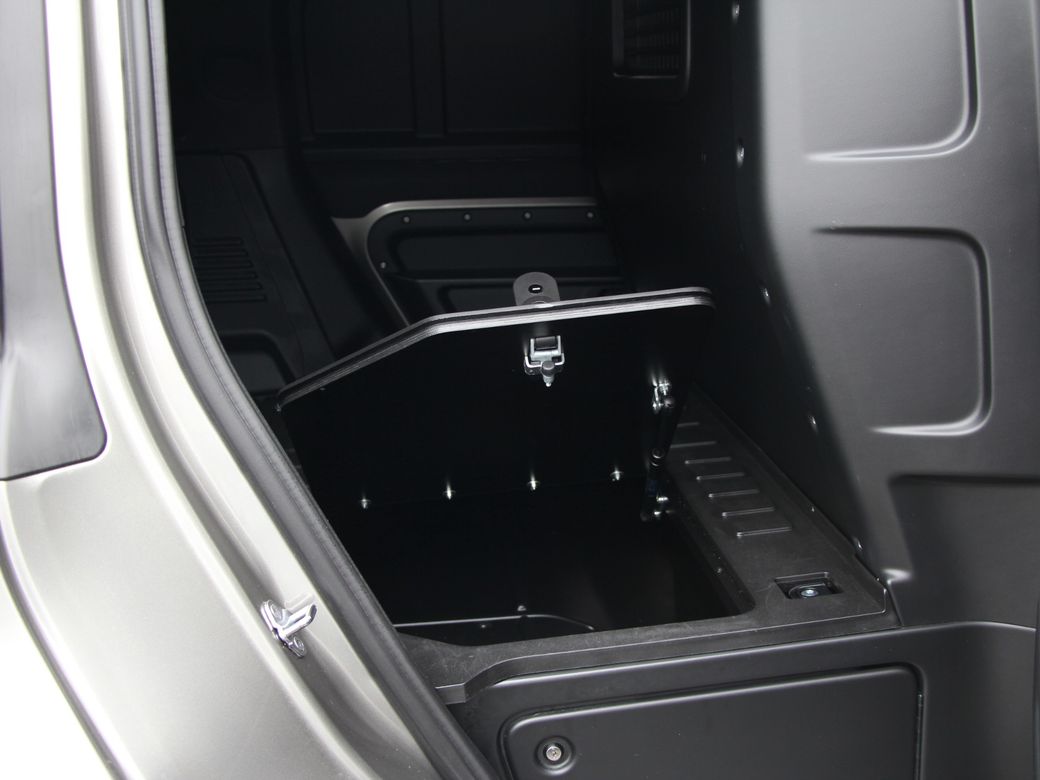 2021 Land Rover Defender
