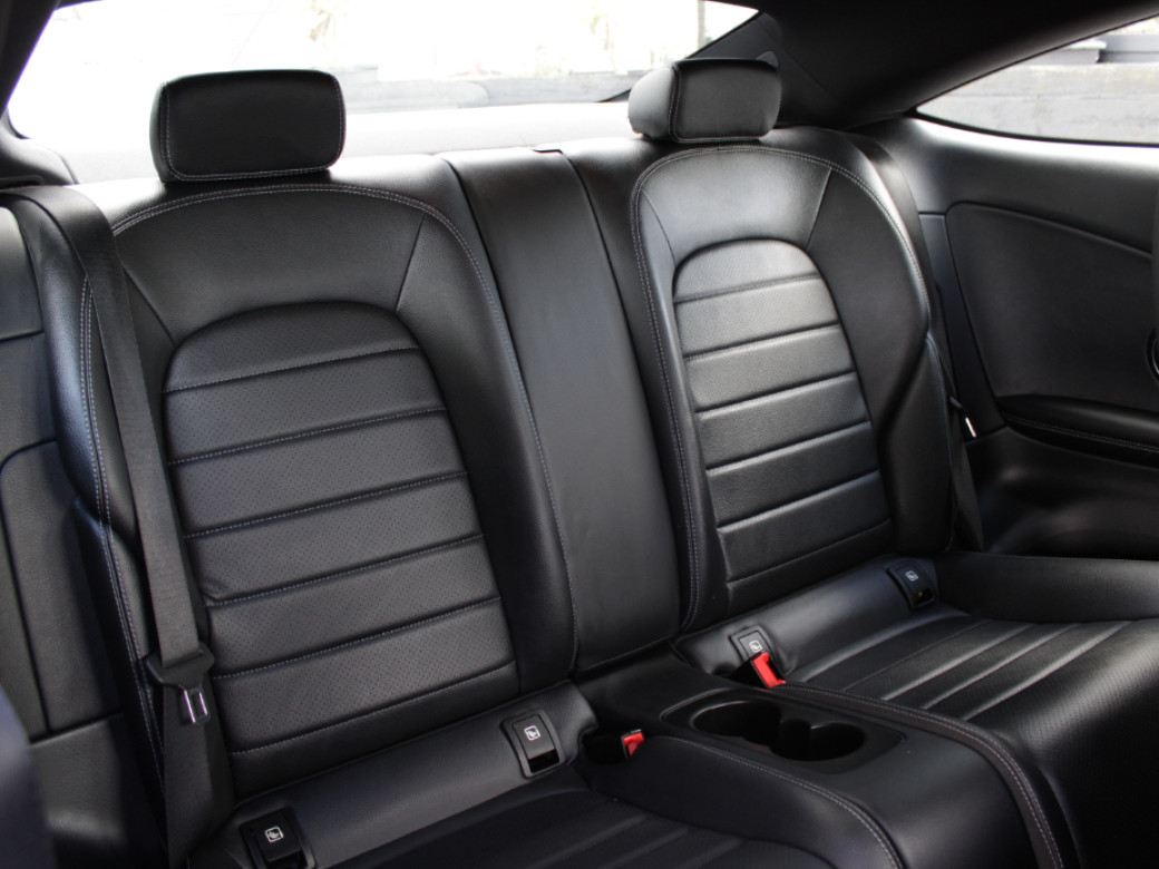 2018 Mercedes-Benz C 220