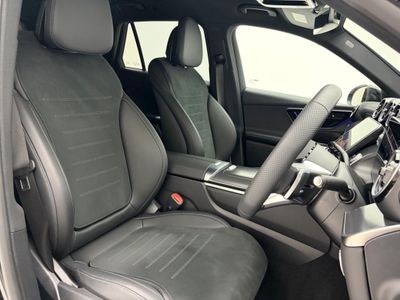 2025 Mercedes-Benz GLC Class