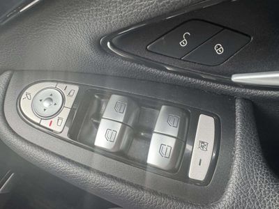 2020 Mercedes-Benz C 220