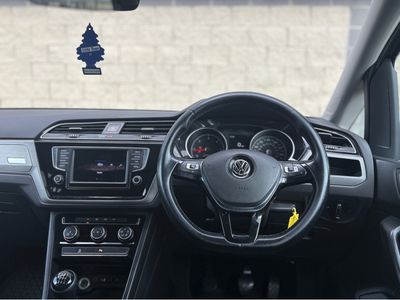 2016 Volkswagen Touran
