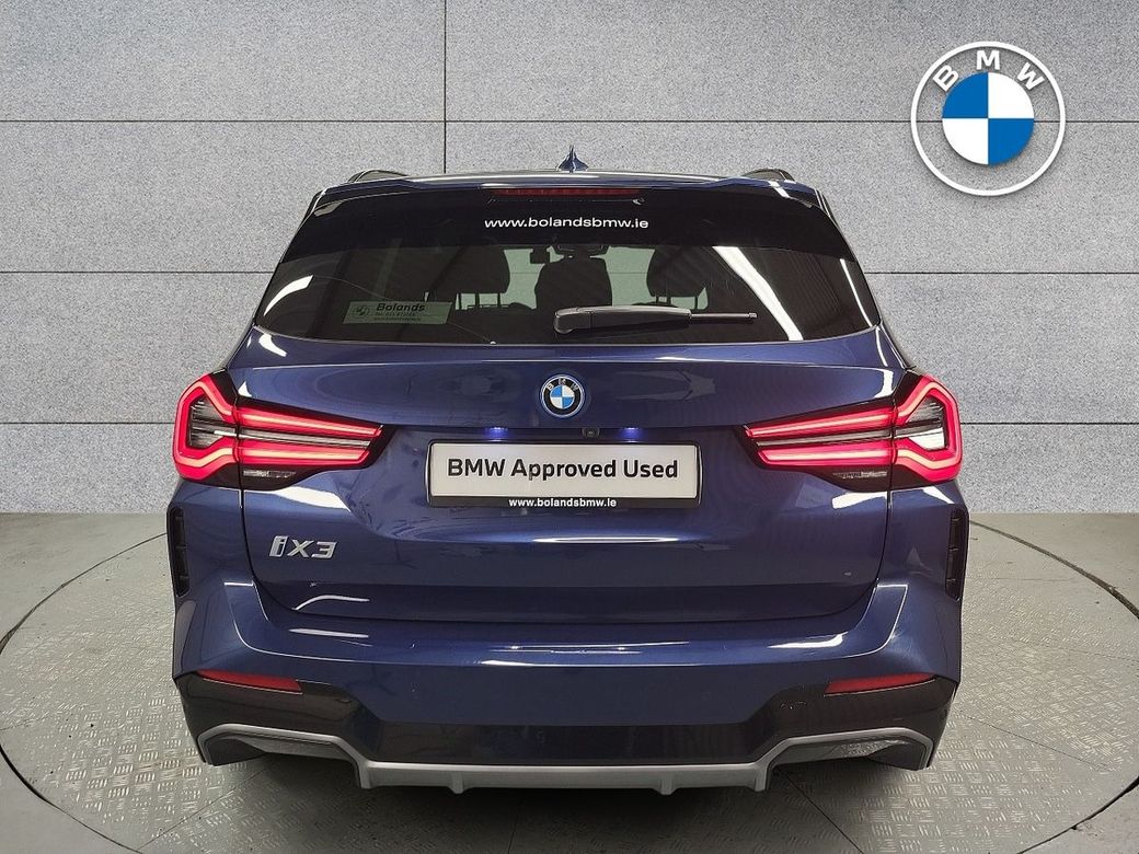 2024 BMW iX3