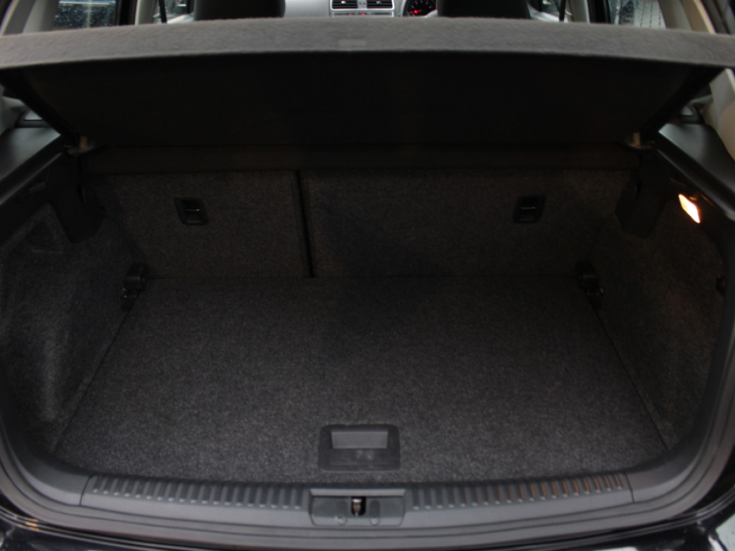 2017 Volkswagen Polo