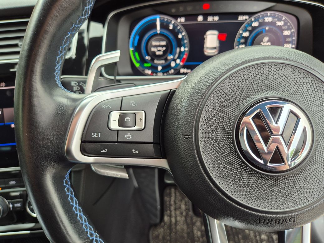2020 Volkswagen Golf