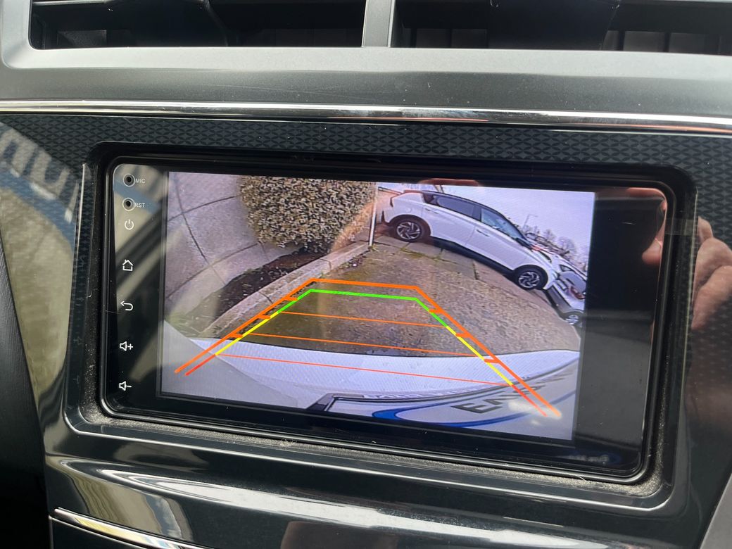 2018 Toyota Prius Alpha