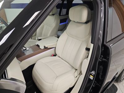 2025 Land Rover Range Rover