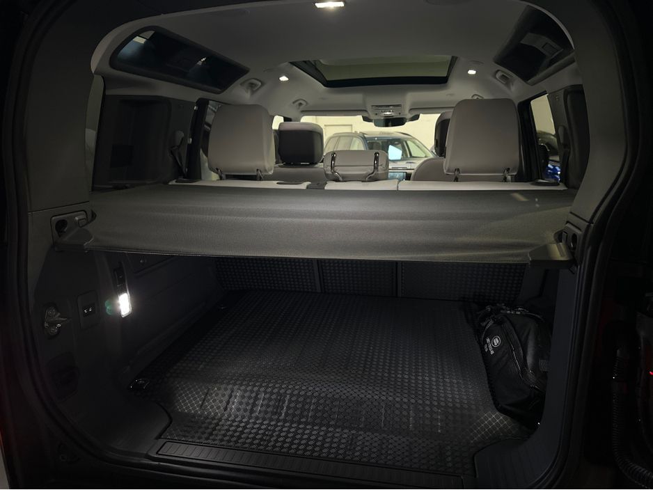 2025 Land Rover Defender