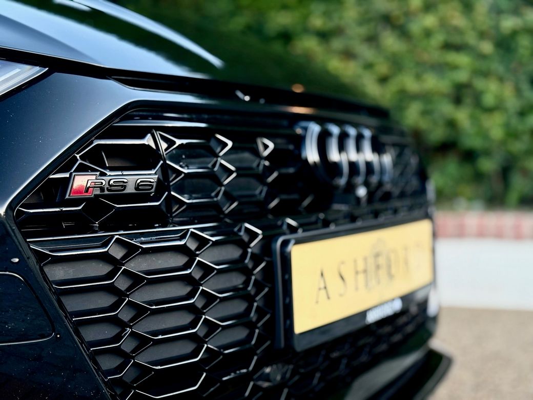 2021 Audi RS6