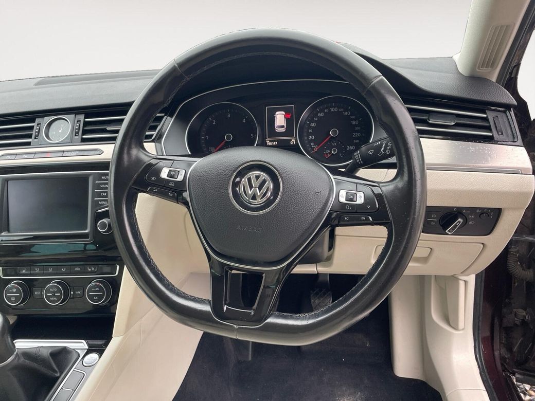 2016 Volkswagen Passat