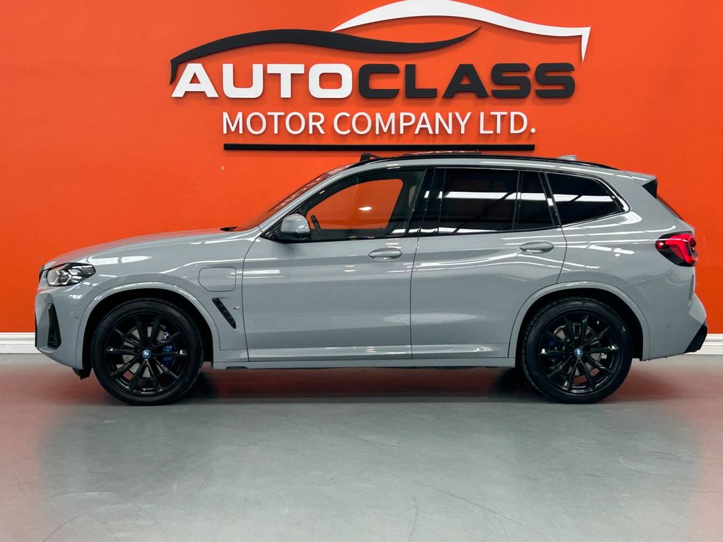 2022 BMW X3