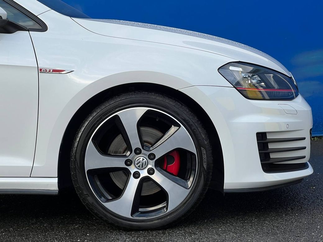 2014 Volkswagen Golf