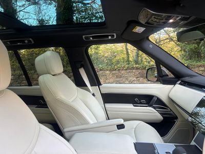 2025 Land Rover Range Rover