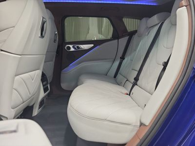 2024 BMW XM