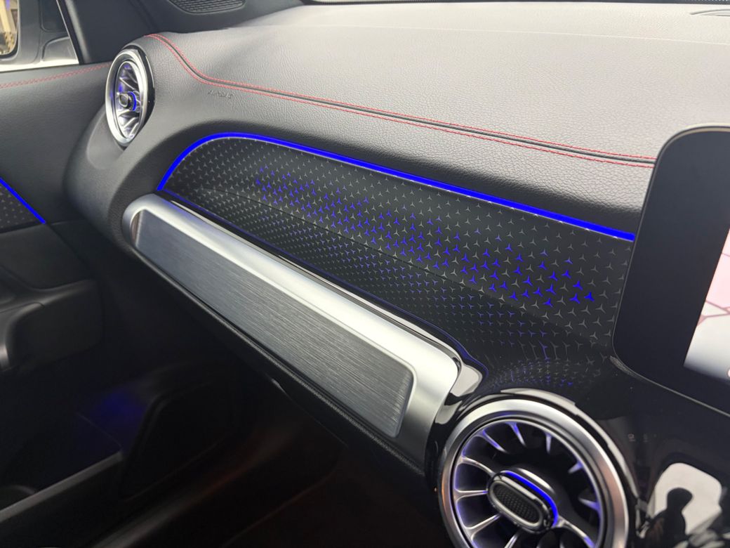 2025 Mercedes-Benz EQB