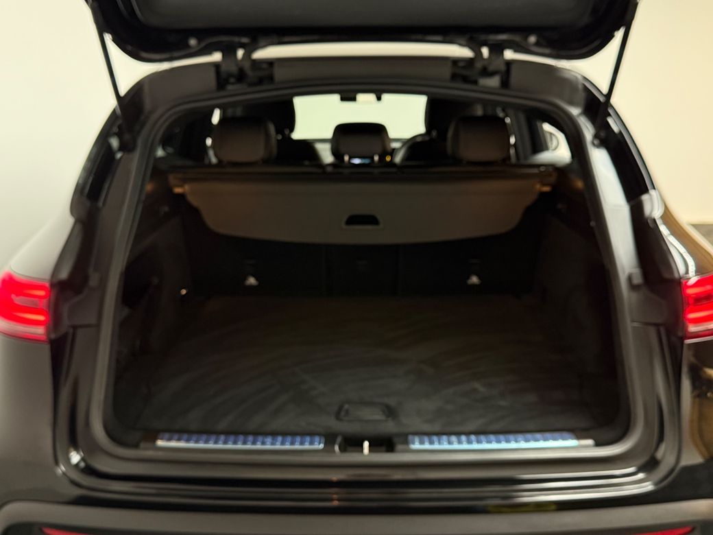 2023 Mercedes-Benz EQC