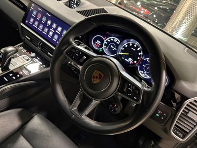 2022 Porsche Cayenne