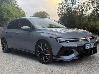 2025 Volkswagen Golf
