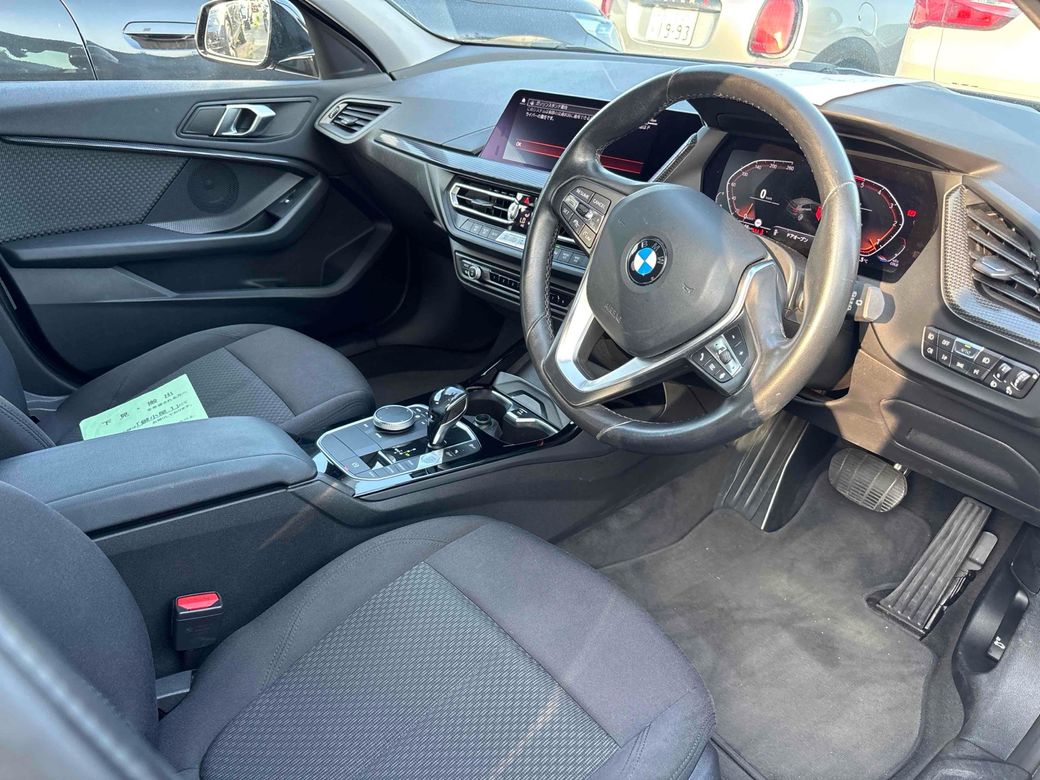 2020 BMW 118