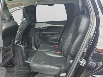 2022 Volvo XC90