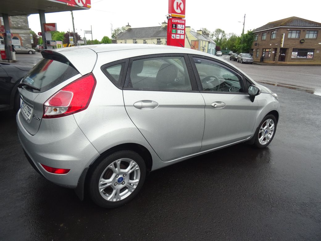 2015 Ford Fiesta