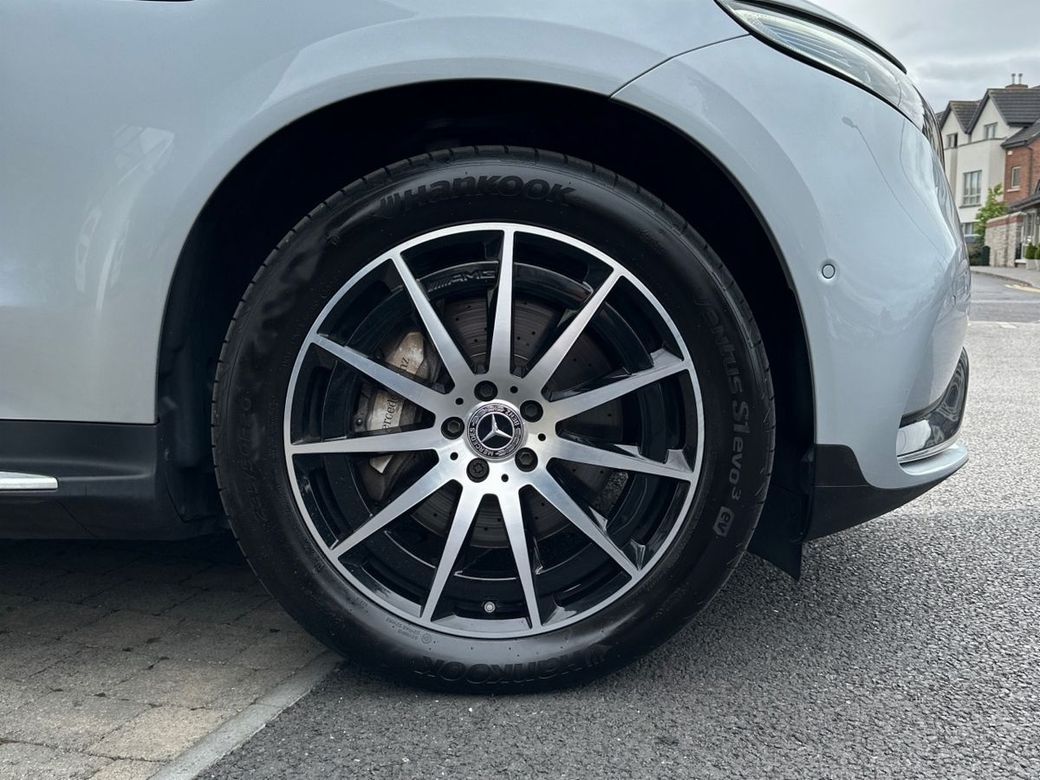 2020 Mercedes-Benz EQC