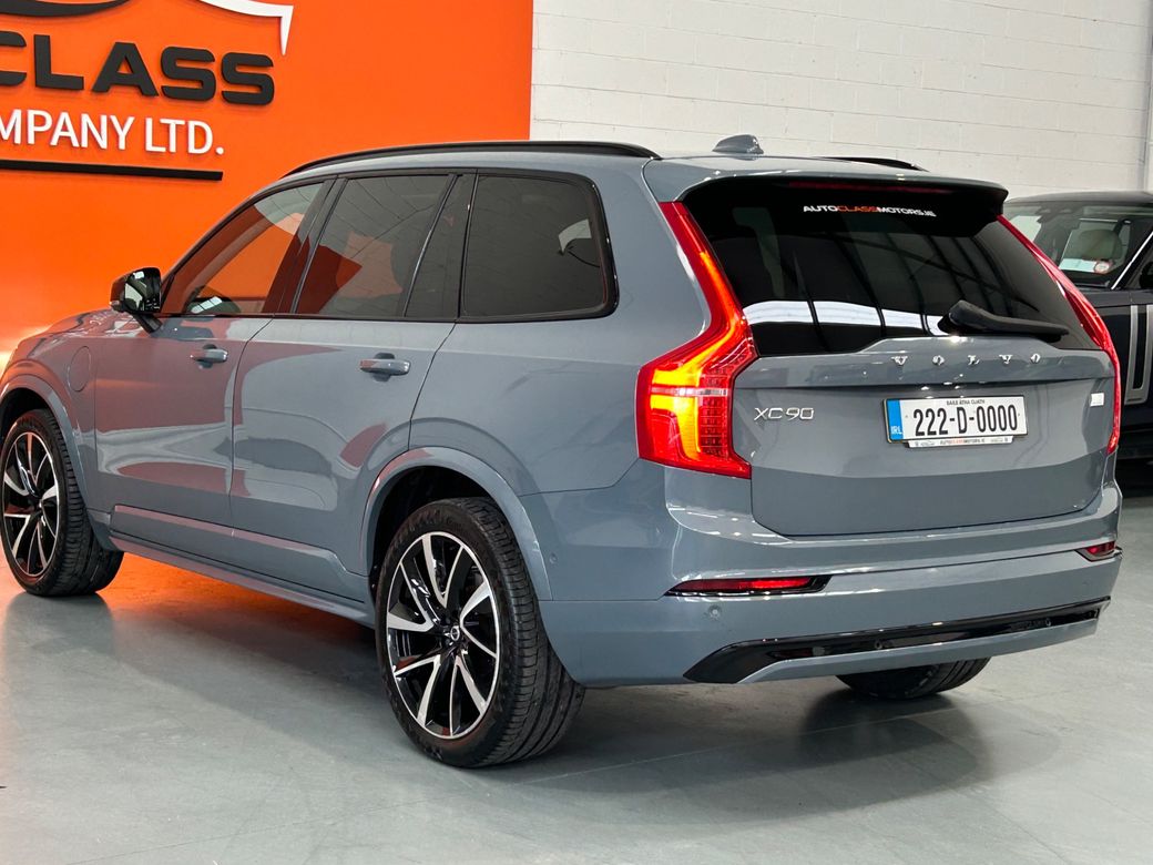2022 Volvo XC90