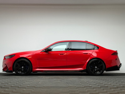 2025 BMW M5