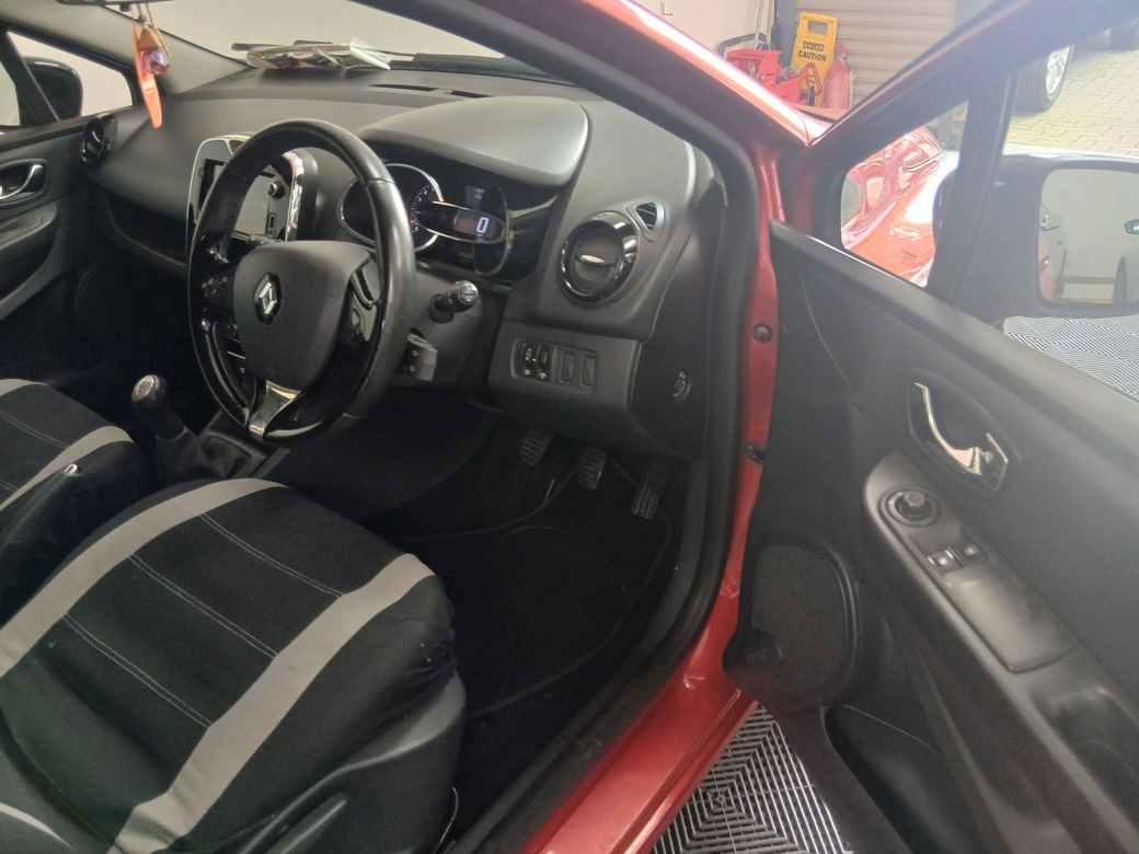 2013 Renault Clio