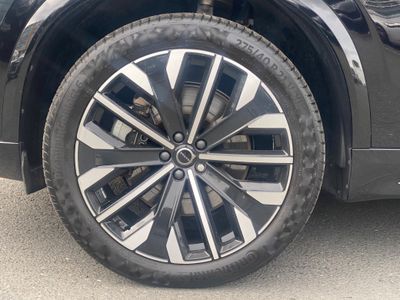 2025 Volvo XC90