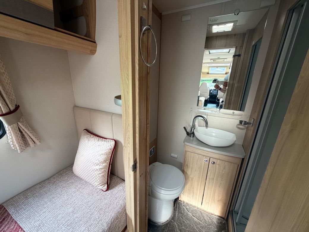 2017 ELDDIS  MAJESTIC 185 LOW PROFILE R.H.D 