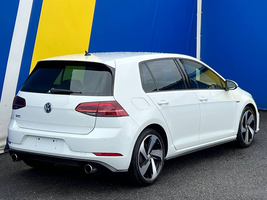 2018 Volkswagen Golf