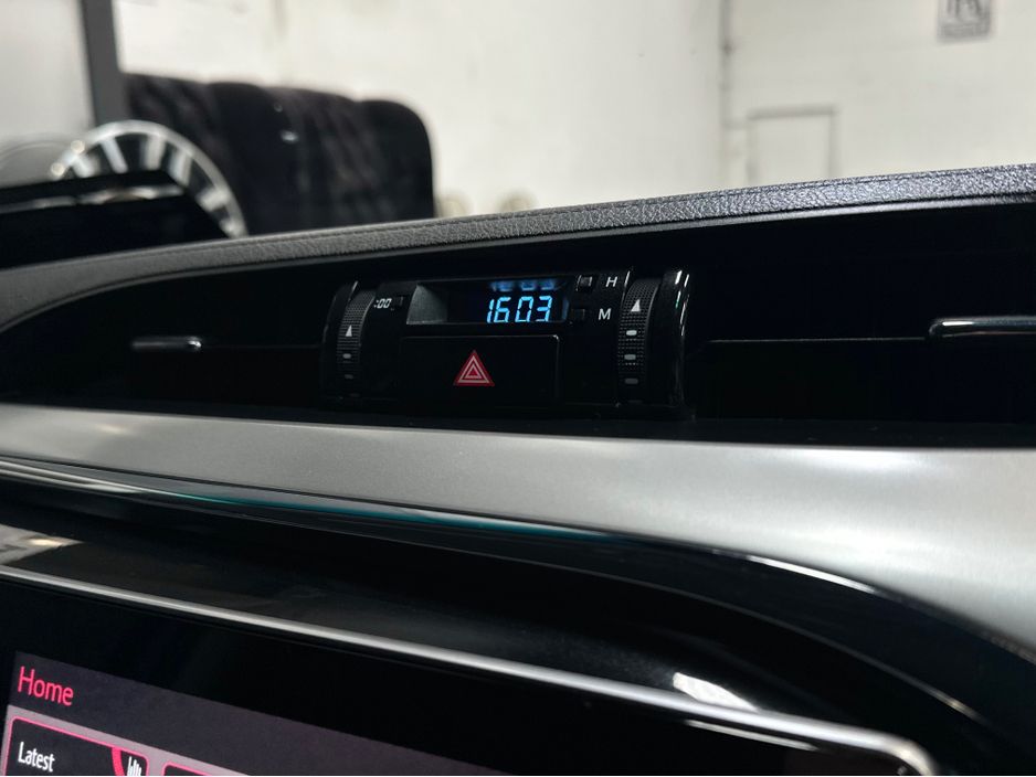 2024 Toyota Hilux