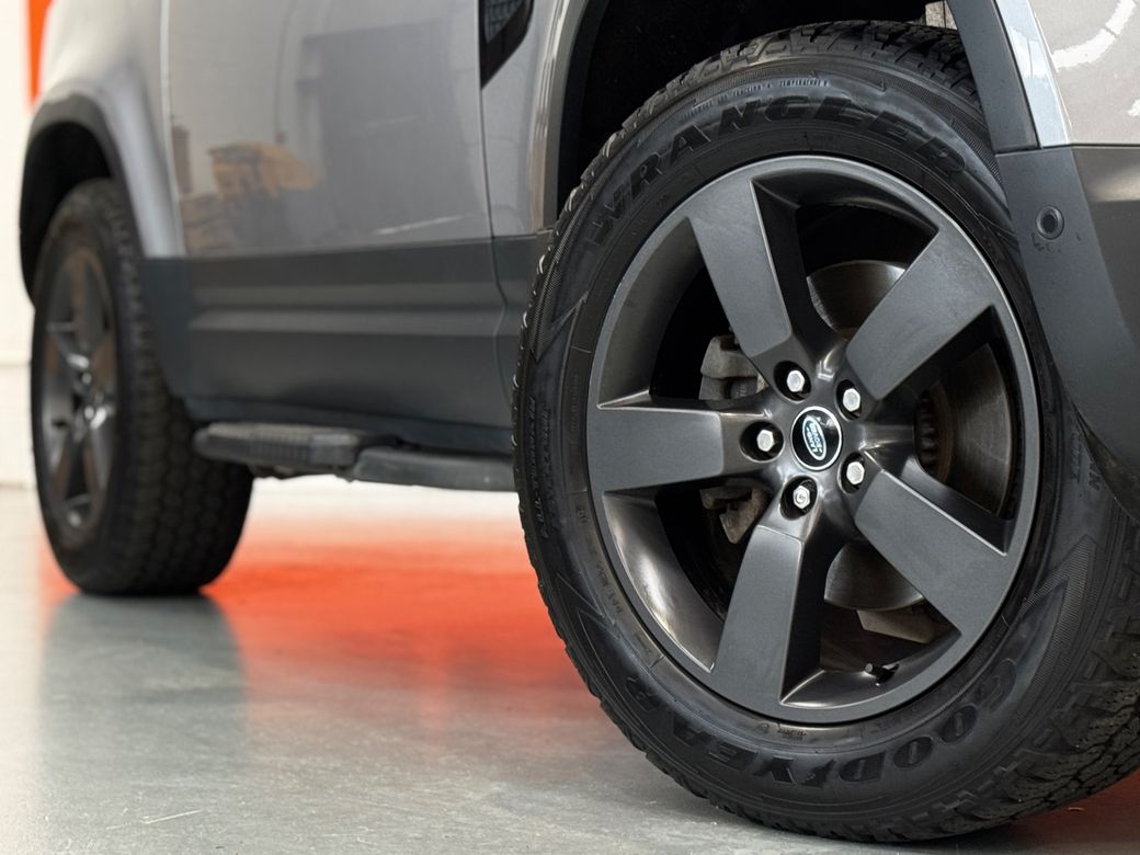 2021 Land Rover Defender