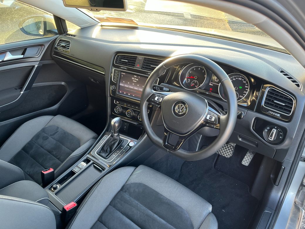 2016 Volkswagen Golf