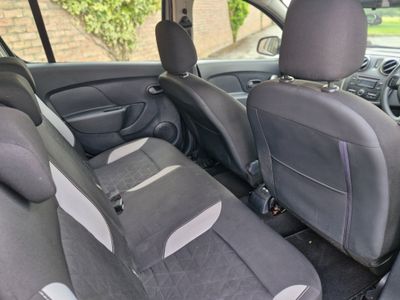 2015 Dacia Sandero