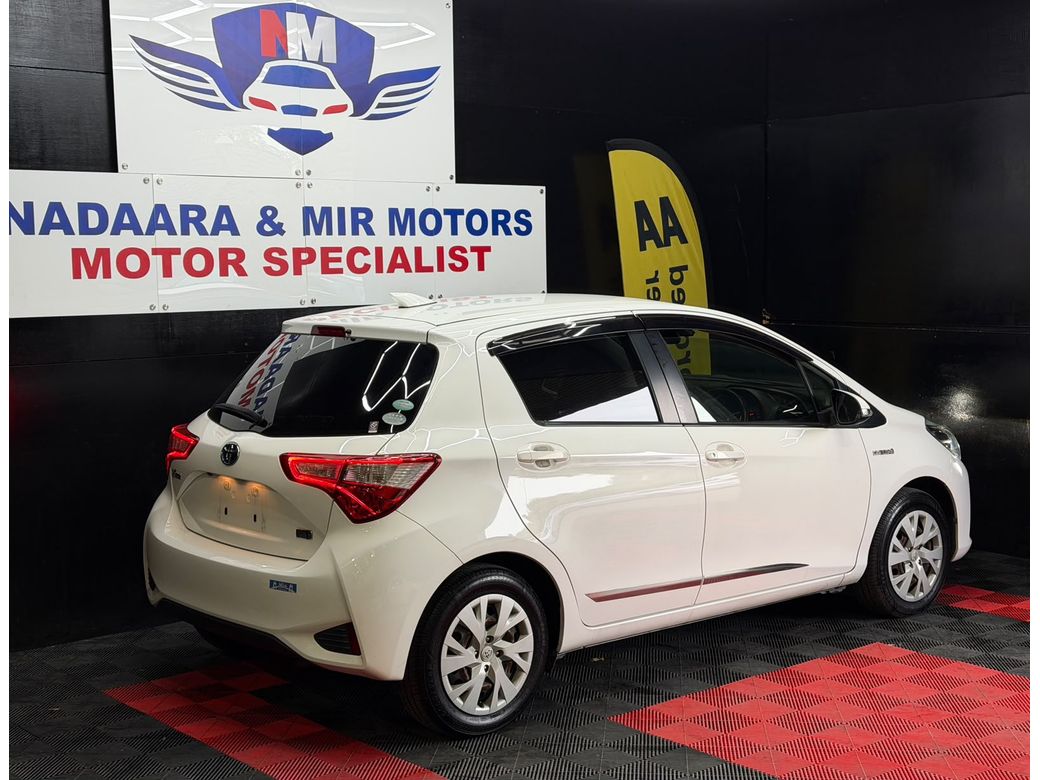 2017 Toyota Vitz