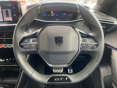 2025 Peugeot 2008