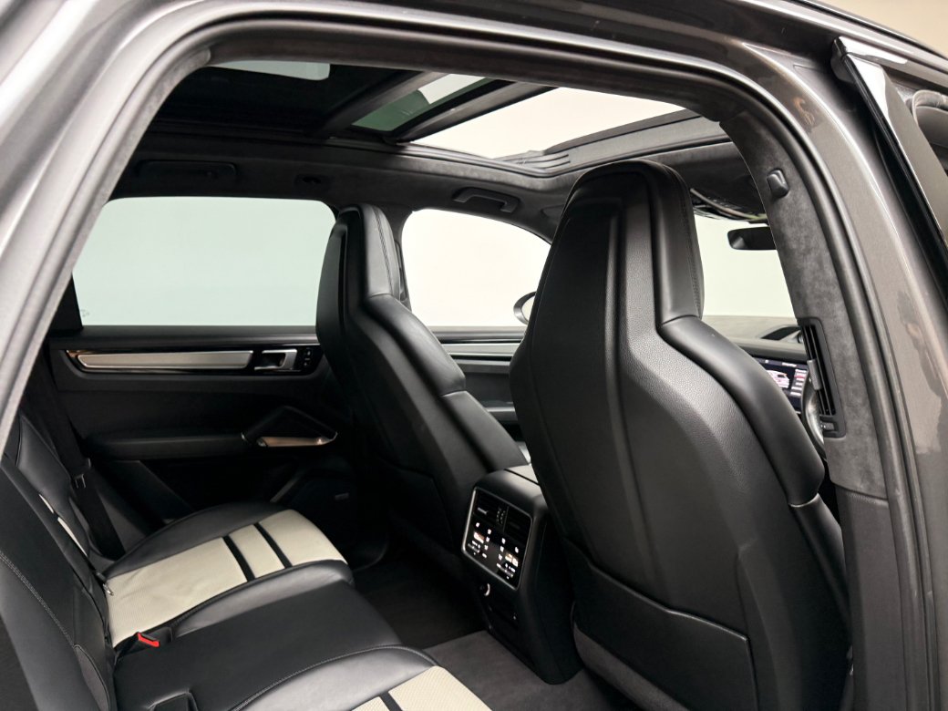 2020 Porsche Cayenne