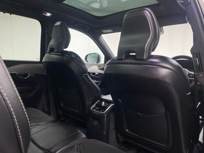 2022 Volvo XC90