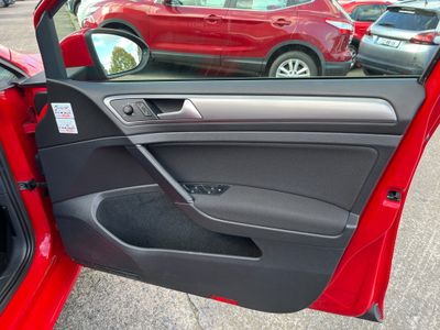 2014 Volkswagen Golf