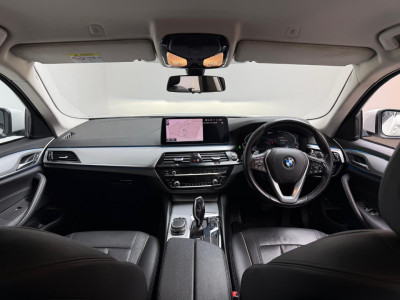 2021 BMW 5 Series