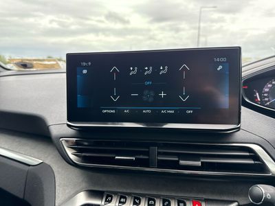 2024 Peugeot 3008